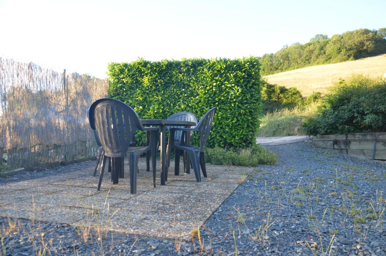 Studio Et Colocation - Gite Les 7 Fontaines Chevinay 外观 照片